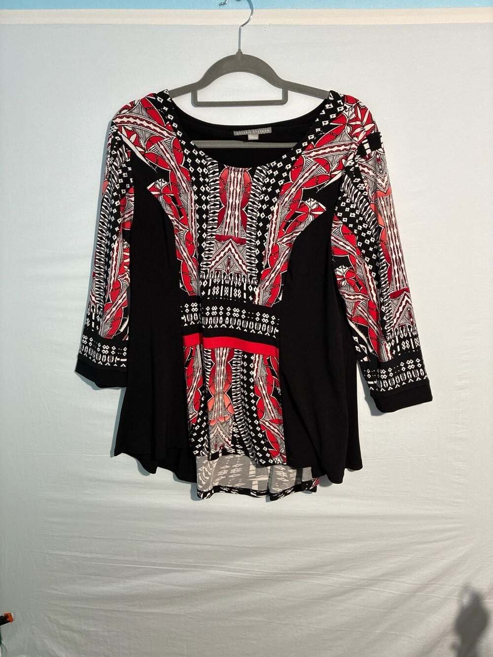 Valerie Stevens Women's Size L Red & Black Geometric Print 3/4 Sleeve Tunic Top